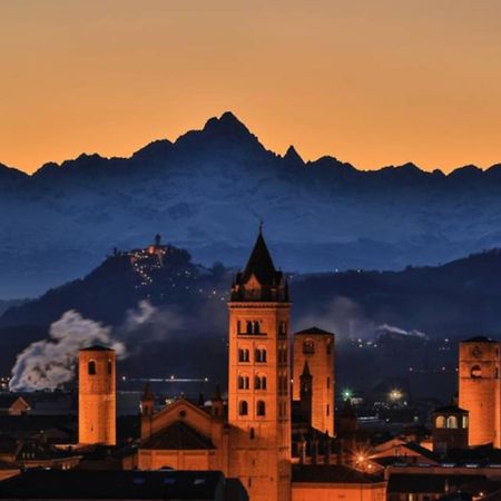 Alba La Capitale Delle Langhe Apartman Kültér fotó