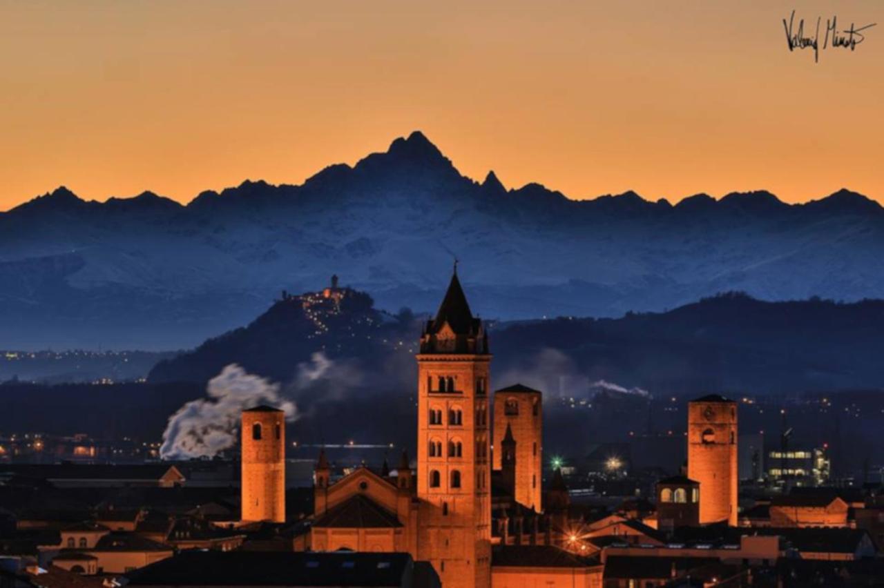 Alba La Capitale Delle Langhe Apartman Kültér fotó