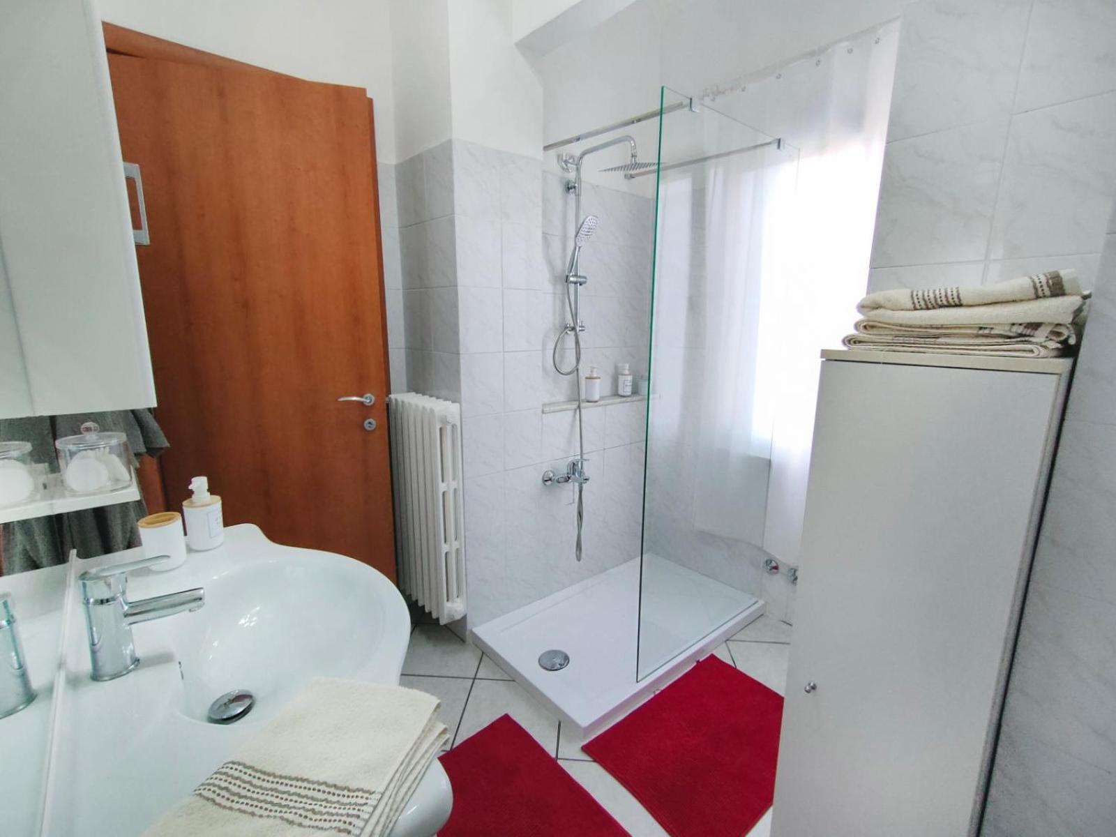 Alba La Capitale Delle Langhe Apartman Kültér fotó